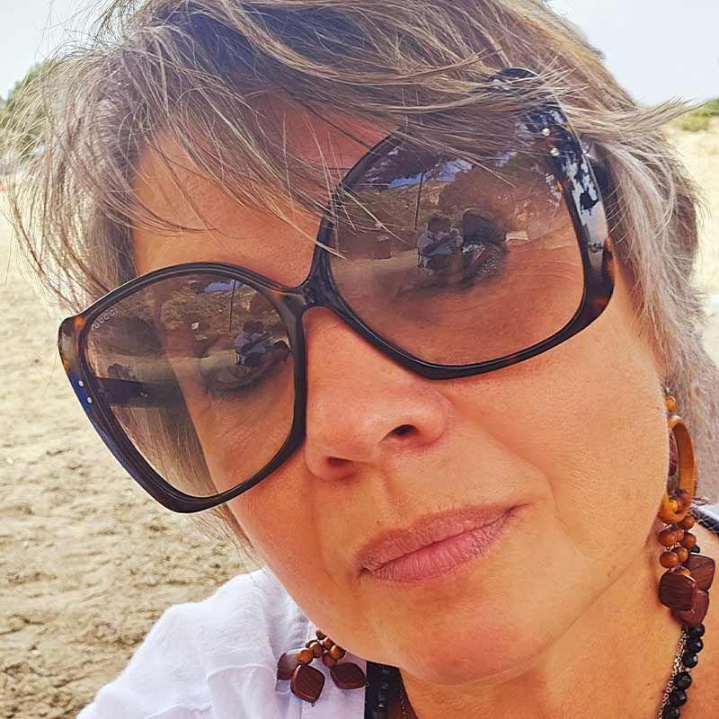 Yelena Lev